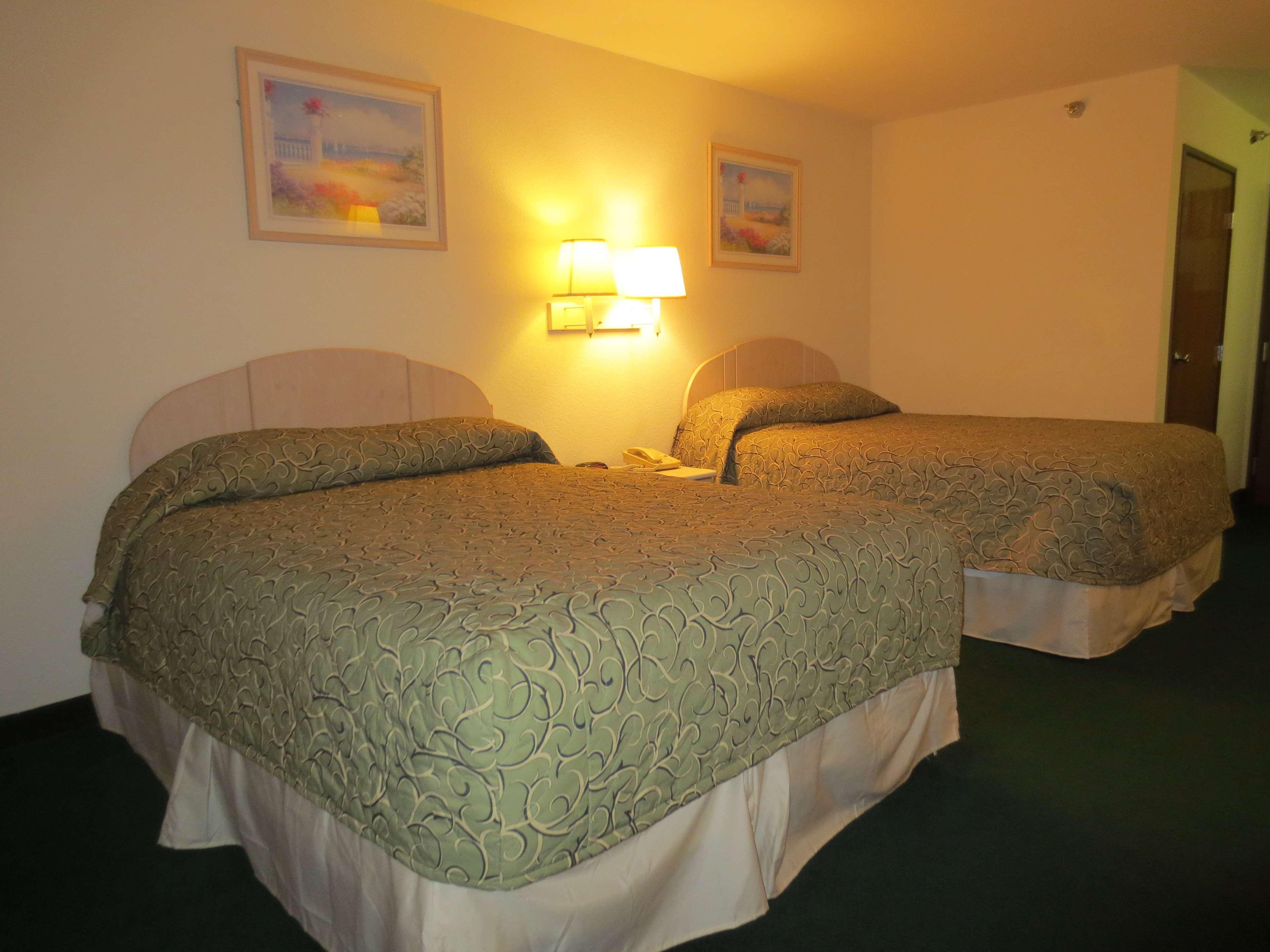 Pinckneyville Inn And Suites מראה חיצוני תמונה