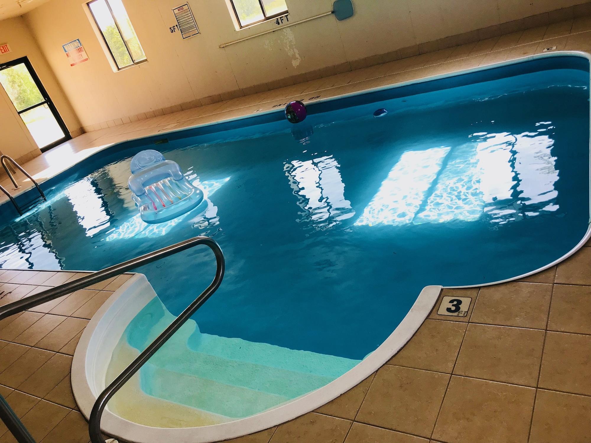 Pinckneyville Inn And Suites מראה חיצוני תמונה
