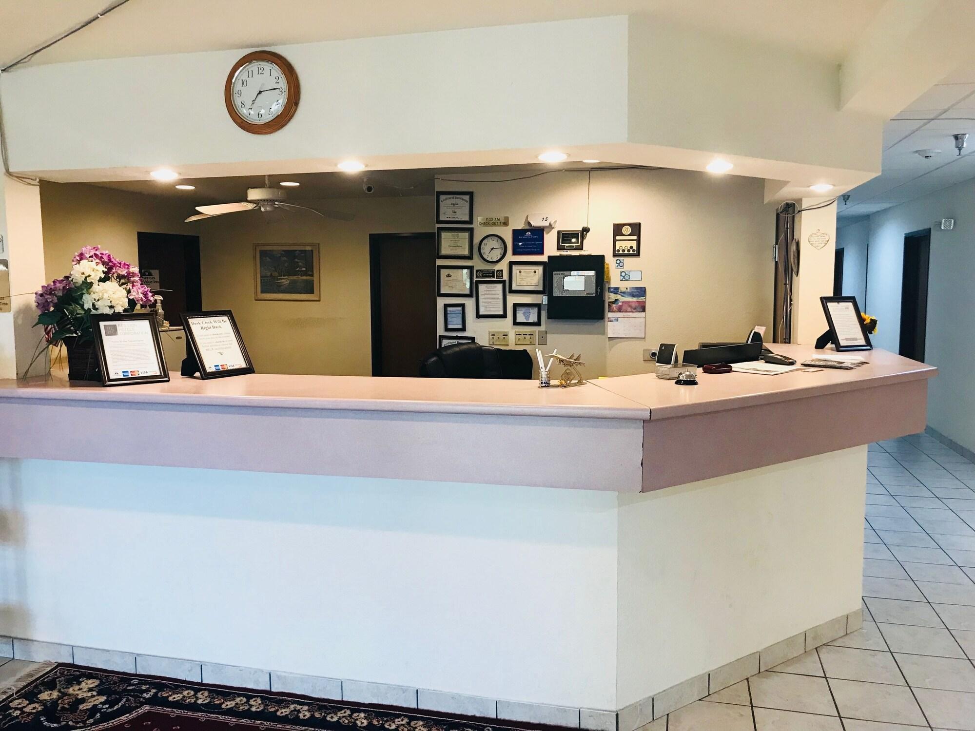 Pinckneyville Inn And Suites מראה חיצוני תמונה