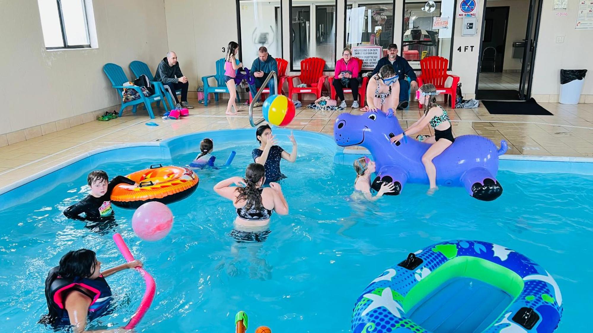 Pinckneyville Inn And Suites מראה חיצוני תמונה